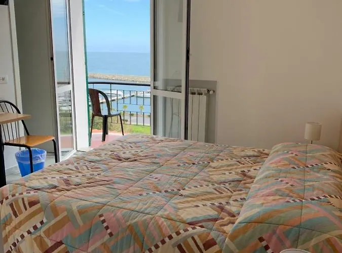 Baia Dei Gabbiani San Lorenzo al Mare